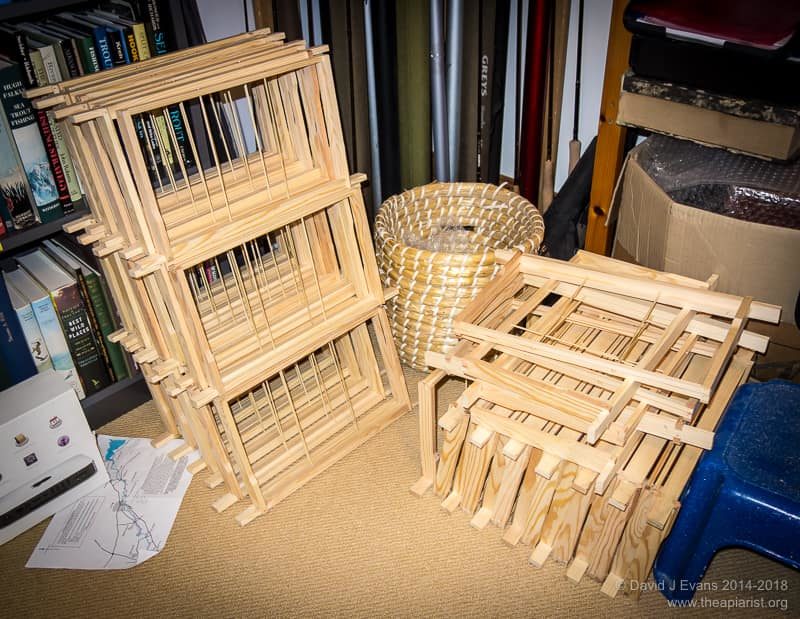 Bamboo foundationless frames 